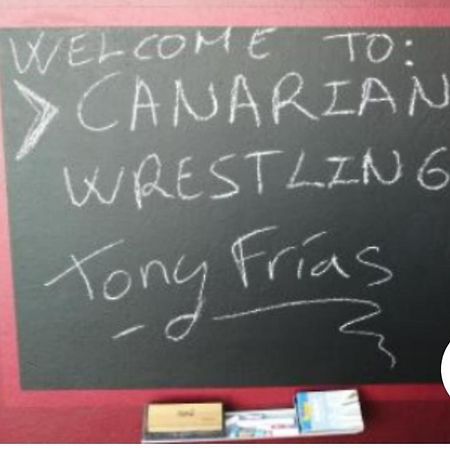Tony Frias - Canarian Wrestling Σαν Κριστόμπαλ ντε Λα Λαγούνα Εξωτερικό φωτογραφία